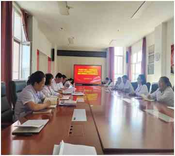 西宁市第三人民医院 召开2025上半年医德医风建设工作总结暨 第三季度重点工作专题部署会议