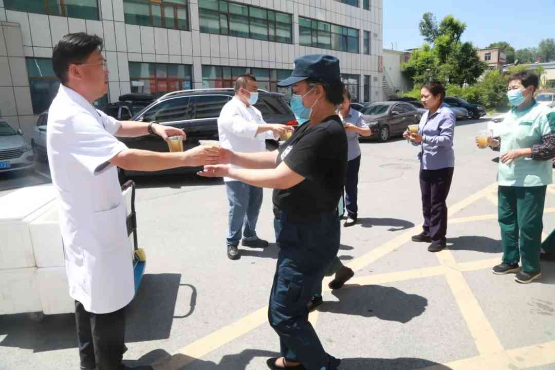 夏日送清凉 关怀抵酷暑——西宁市第三人民医院为一线工作者送上解暑关怀